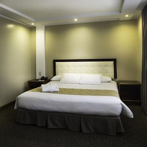 Habitación Estándar con Cama King